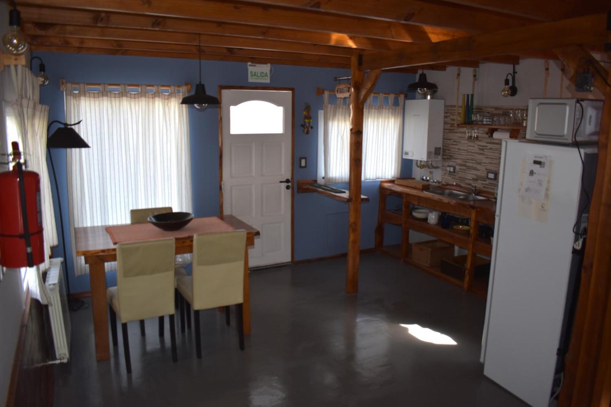 Cabana La Marilena, Para 2 Huespedes Con Desayuno El Calafate Eksteriør bilde